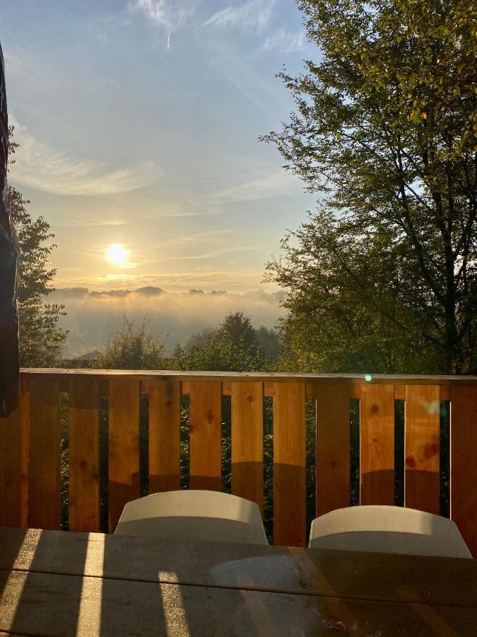 Lichtrijk A- frame Huisje - Zon-Bos-tuin-natuur Durbuy Buitenkant foto